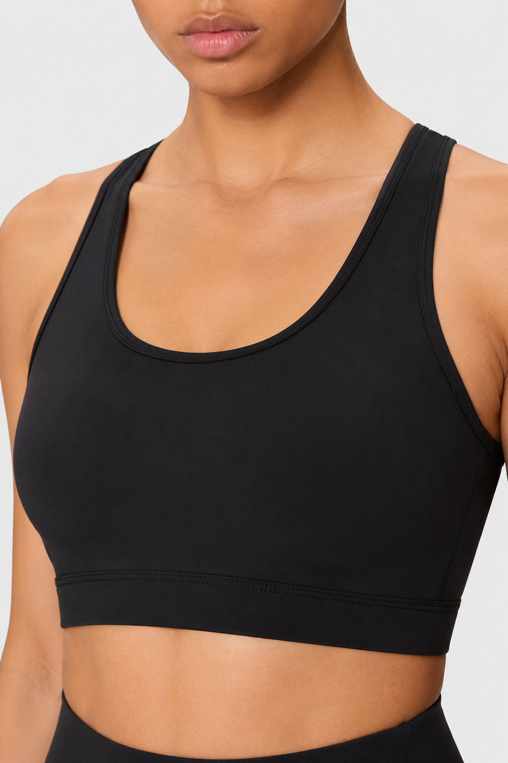 Solara Cross Black